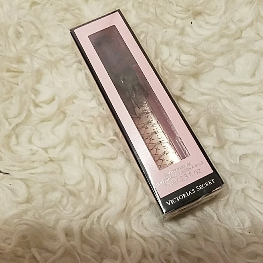 Tease roller ball
